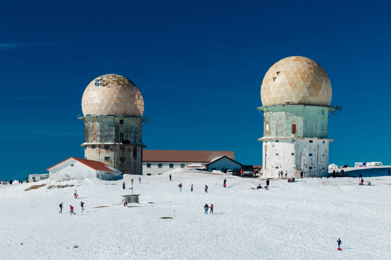 Stations de ski proches de Toulon : les 12 meilleures adresses pour glisser
